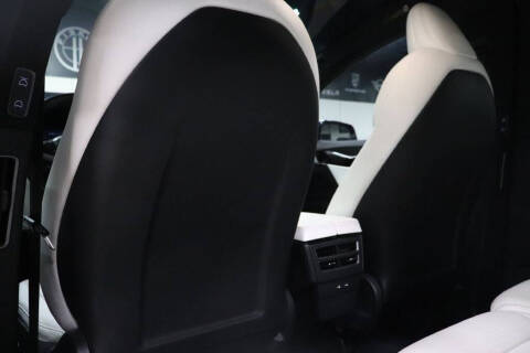 2021 Tesla Model X Long Range Plus