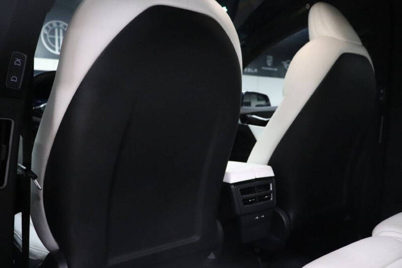 2021 Tesla Model X Long Range Plus