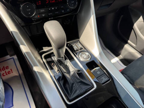 2026 Mitsubishi Eclipse Cross SE