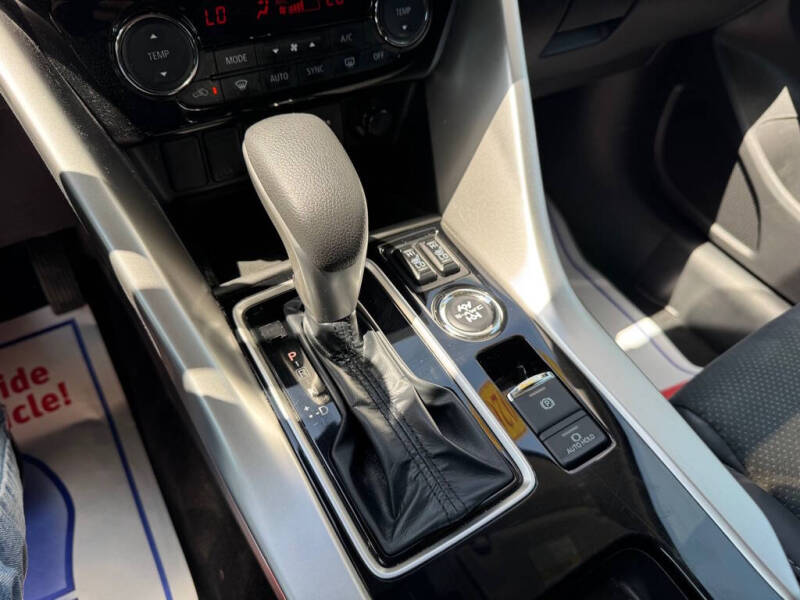 2026 Mitsubishi Eclipse Cross SE