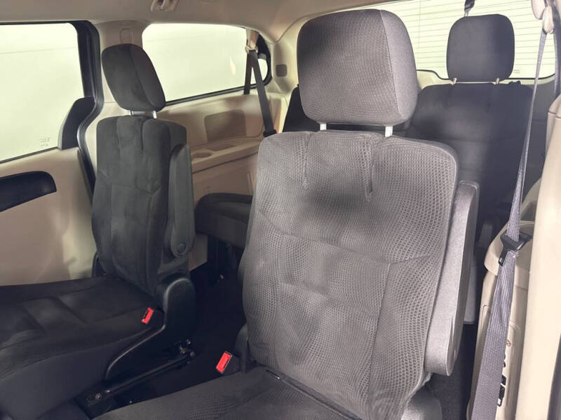 2017 Dodge Grand Caravan SE