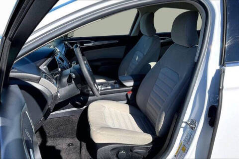 2017 Ford Fusion Hybrid S