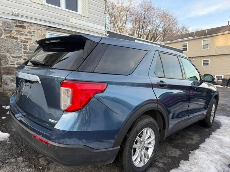 2020 Ford Explorer