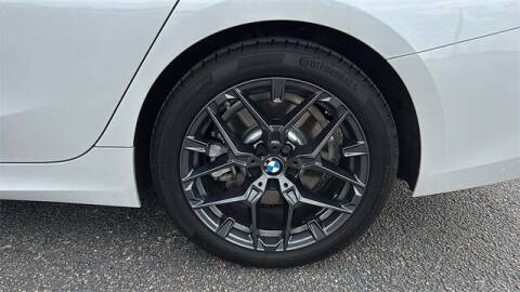 2025 BMW 3 Series 330i