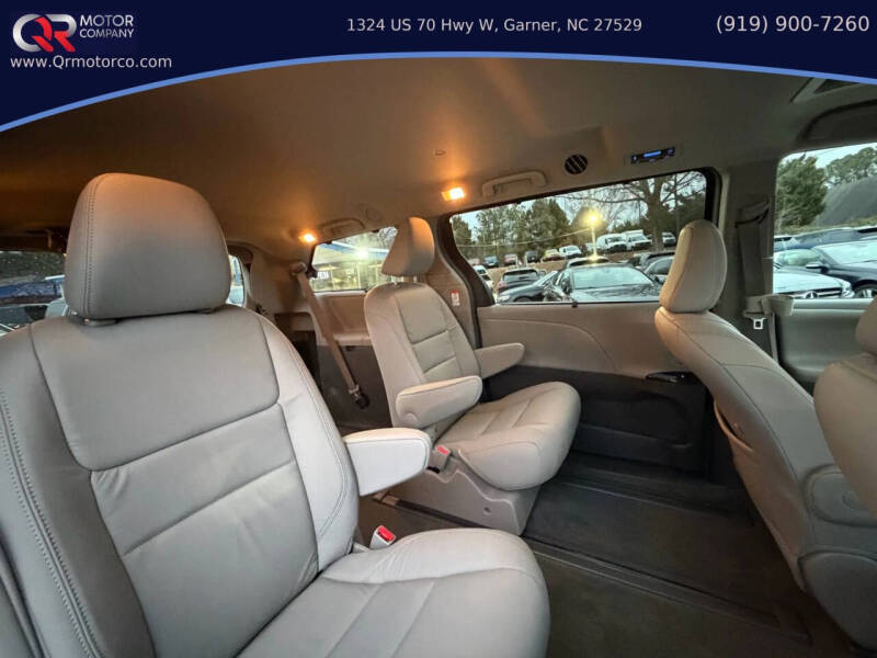 2015 Toyota Sienna