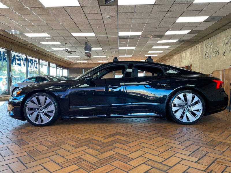 2022 Audi e-tron GT quattro Prestige