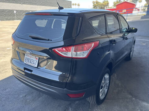 2015 Ford Escape S