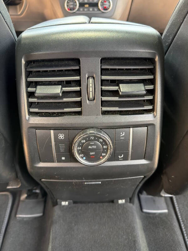 2013 Mercedes-Benz GL-Class GL 550 4MATIC