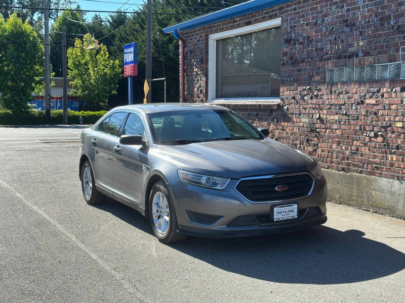 2014 Ford Taurus SE