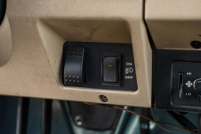 1989 Jeep Wrangler Sahara