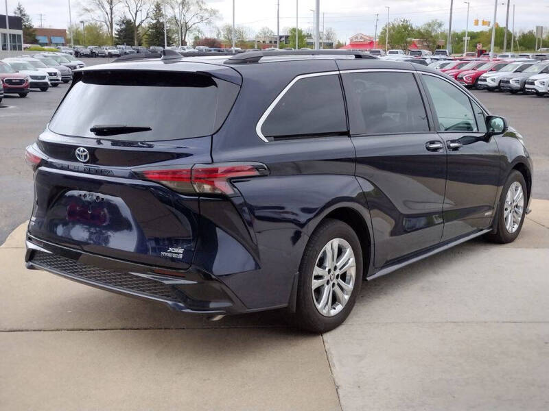 2021 Toyota Sienna