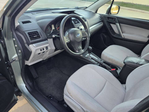 2014 Subaru Forester 2.5i