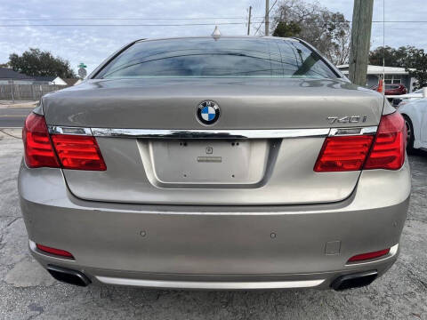 2011 BMW 7 Series 740i