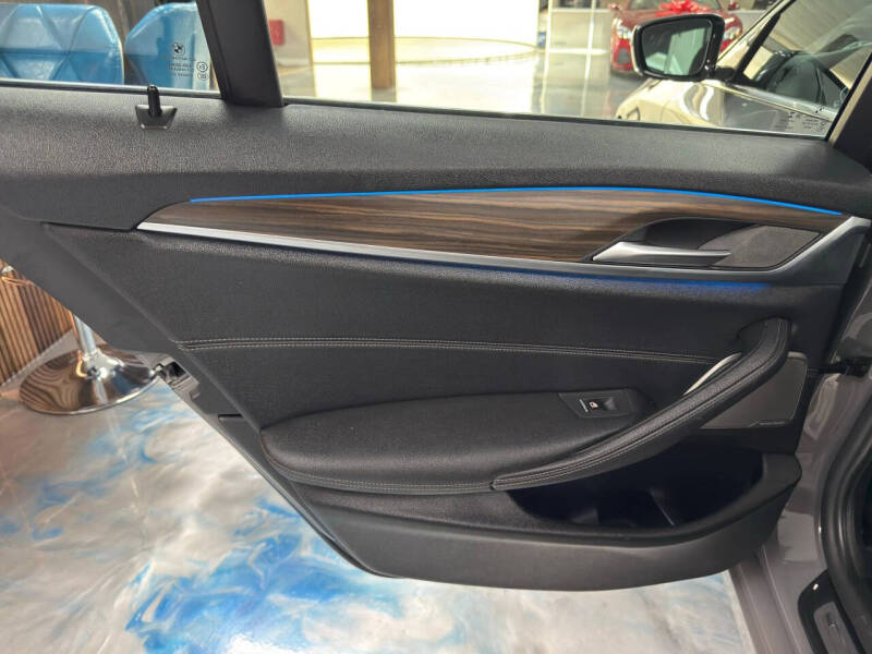 2022 BMW 5 Series 530e