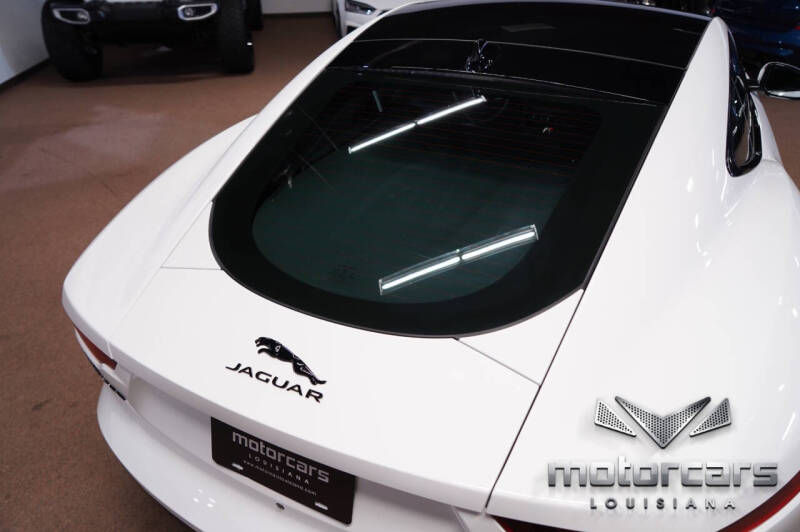 2021 Jaguar F-TYPE P300