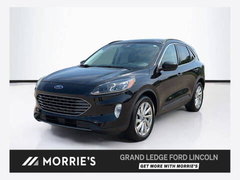 2022 Ford Escape Titanium