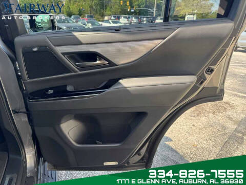 2023 Lexus LX 600 F SPORT Handling