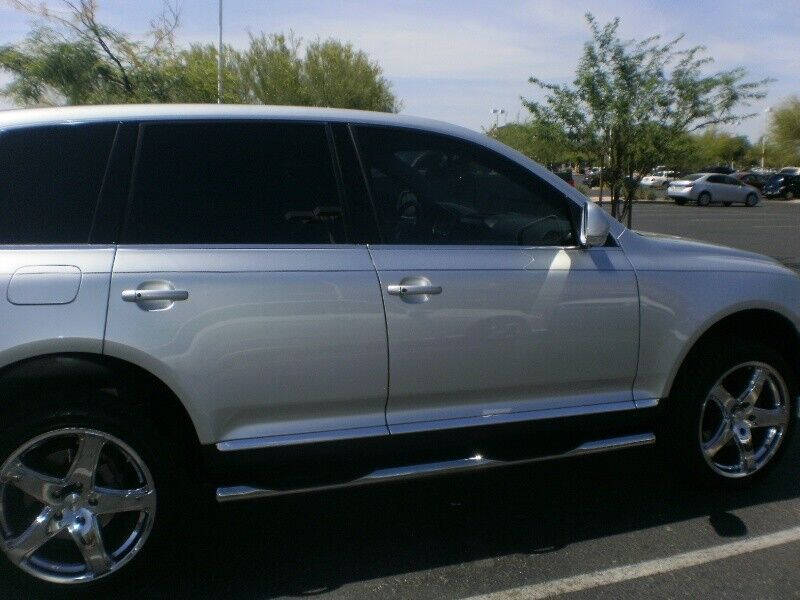 2004 Volkswagen Touareg V8