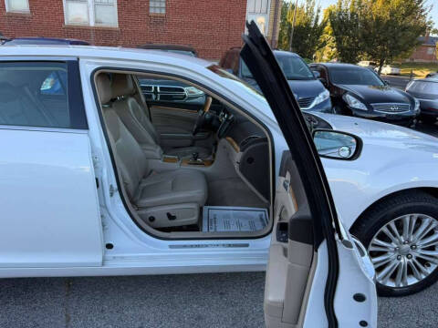 2012 Chrysler 300 Limited