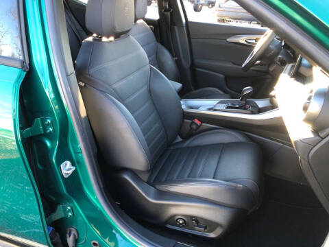 2024 Alfa Romeo Tonale Hybrid Ti