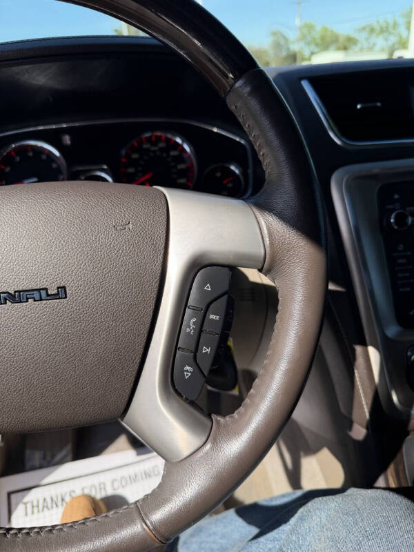 2016 GMC Acadia Denali