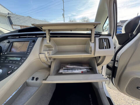 2010 Toyota Prius II