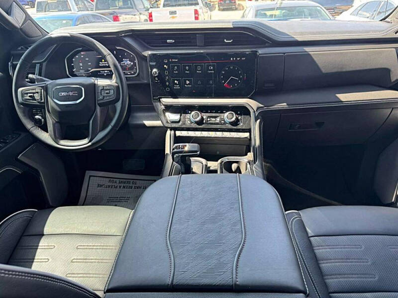 2024 GMC Sierra 1500 AT4X