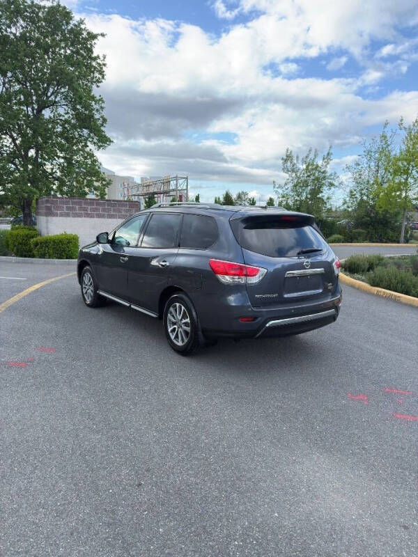 2014 Nissan Pathfinder S