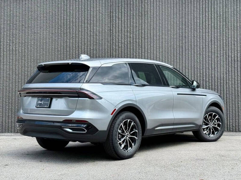 2025 Lincoln Nautilus Hybrid Premiere