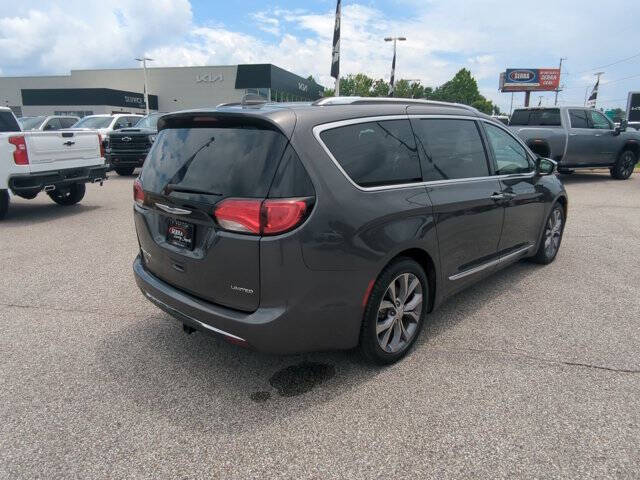 2019 Chrysler Pacifica Limited