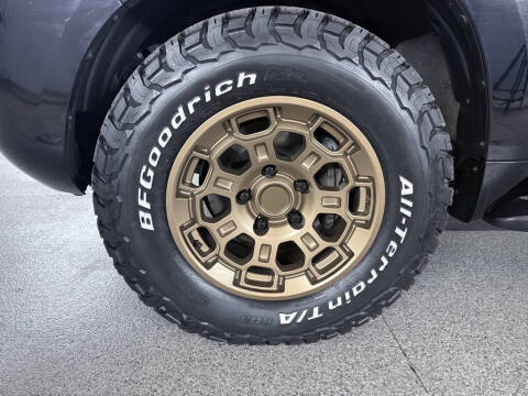 2016 Toyota Land Cruiser