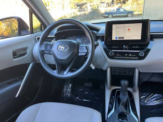 2024 Toyota Corolla Cross L