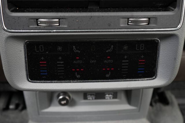 2019 Audi Q8 quattro Prestige 55 TFSI