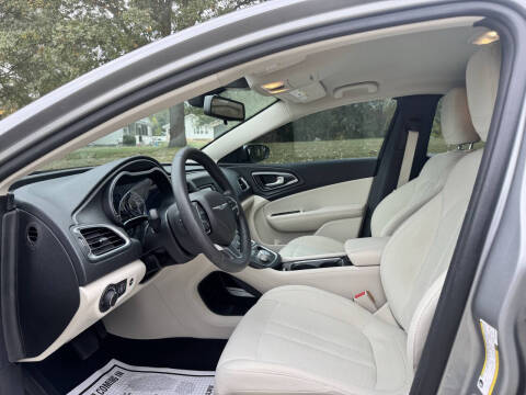 2016 Chrysler 200 Limited