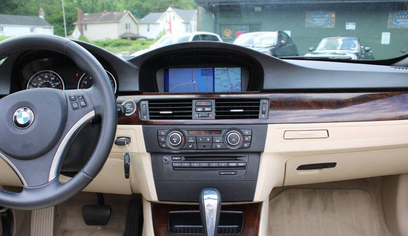 2012 BMW 3 Series 328i