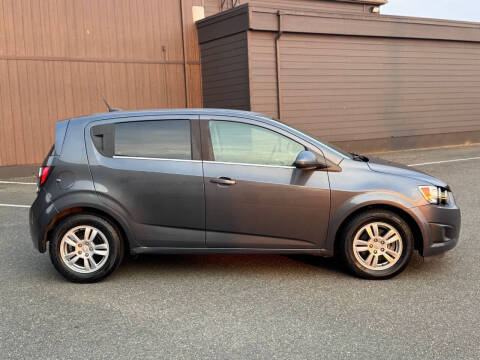 2013 Chevrolet Sonic LT Auto