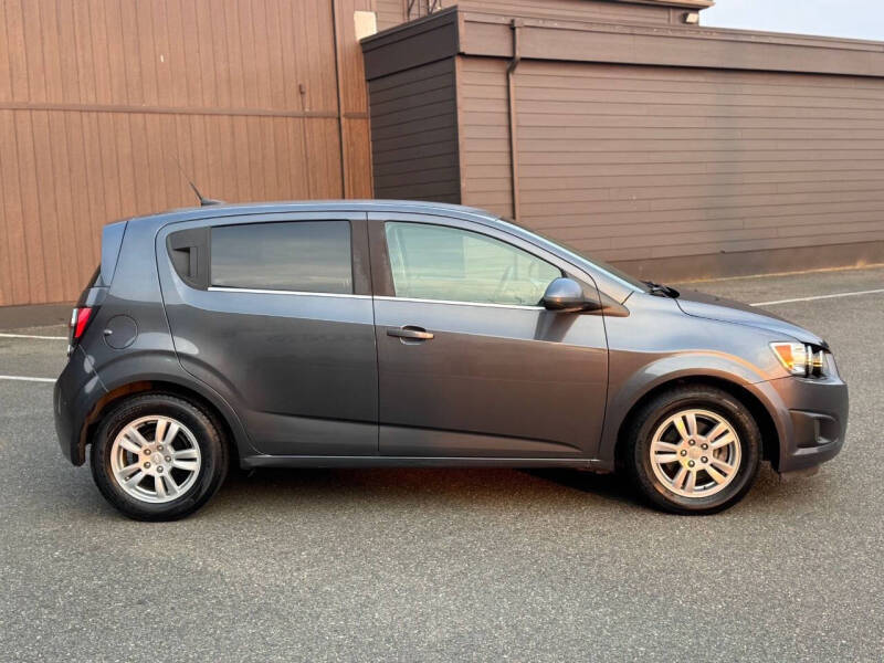 2013 Chevrolet Sonic LT Auto