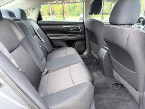 2017 Nissan Altima 2.5 SR