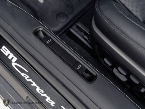 2025 Porsche 911 Carrera