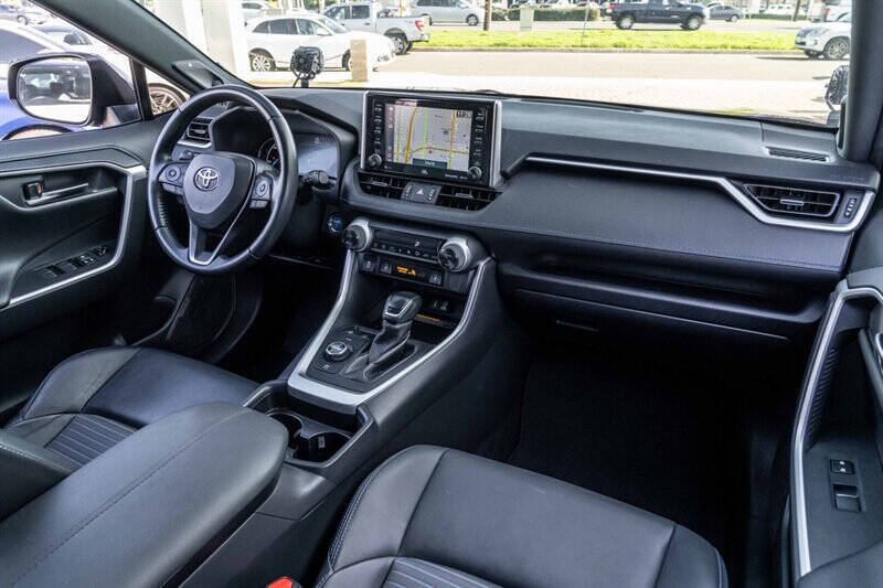 2021 Toyota RAV4 Hybrid XSE