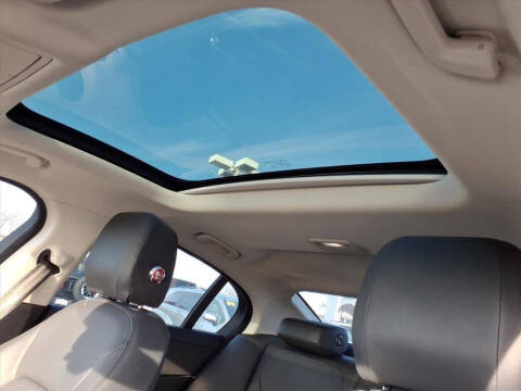 2017 Jaguar XE 20d Premium