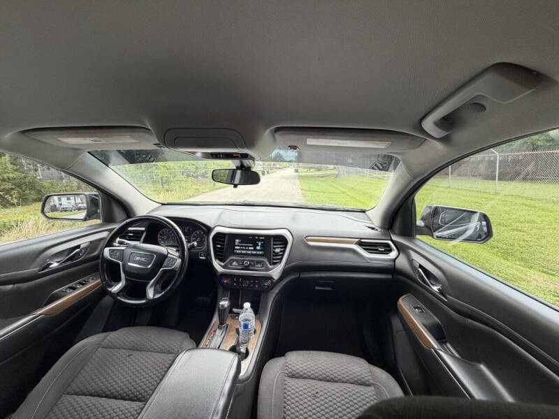 2019 GMC Acadia SLE-1