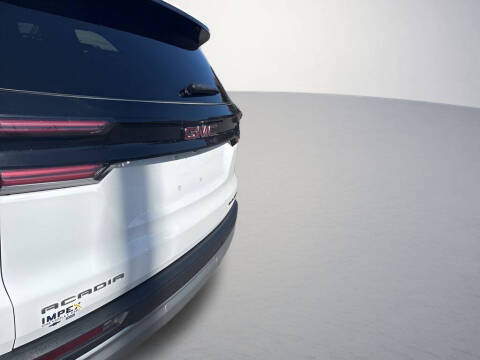 2025 GMC Acadia Elevation