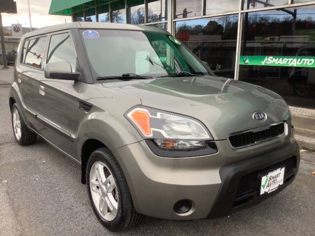 2010 Kia Soul +