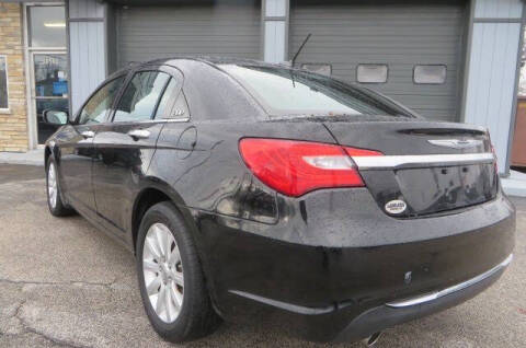 2013 Chrysler 200 Limited