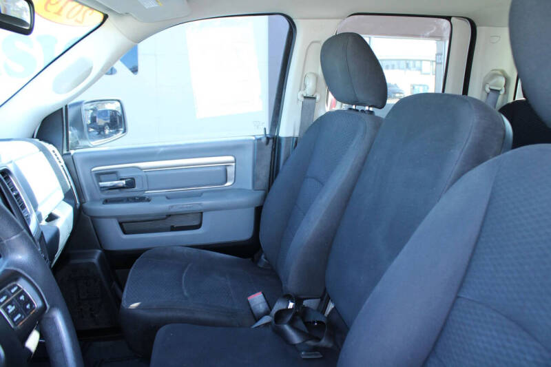 2019 RAM 1500 Classic Warlock