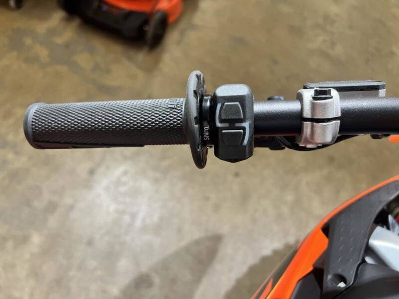 2025 KTM 300 SX