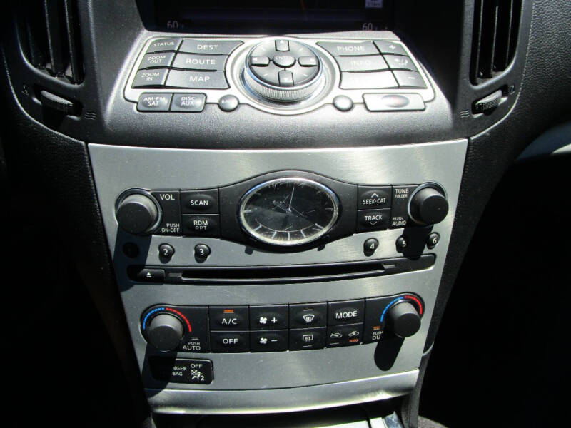 2013 Infiniti G37 Coupe x