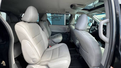 2017 Toyota Sienna