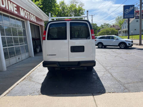 2021 Chevrolet Express 2500